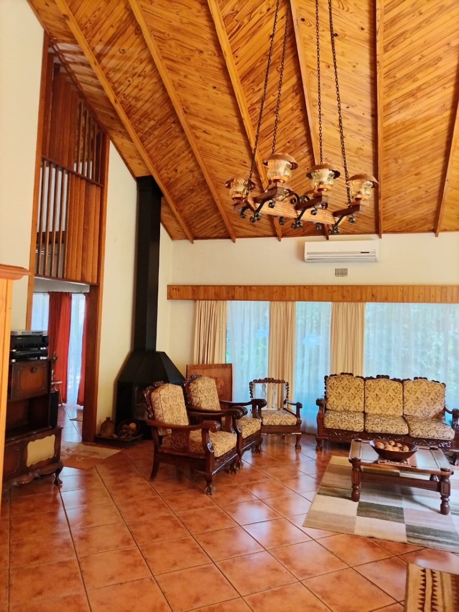 4 Bedroom Property for Sale in Pretoria North Gauteng