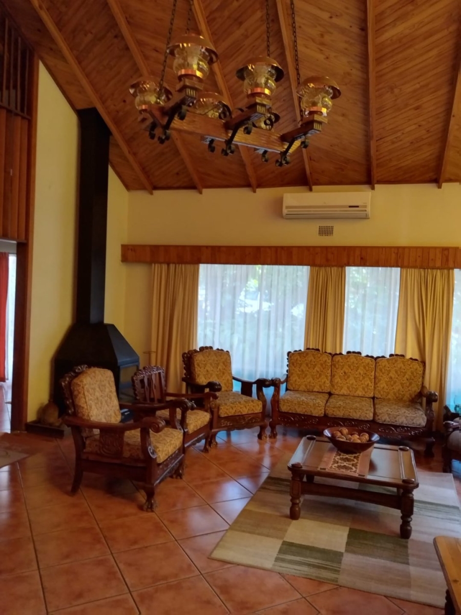 4 Bedroom Property for Sale in Pretoria North Gauteng