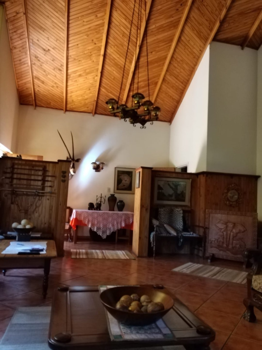 4 Bedroom Property for Sale in Pretoria North Gauteng