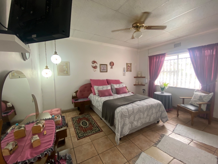 3 Bedroom Property for Sale in Vanderbijlpark SE 6 Gauteng