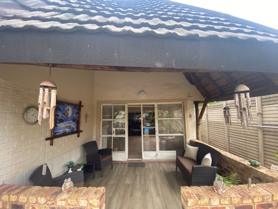 3 Bedroom Property for Sale in Vanderbijlpark SE 6 Gauteng