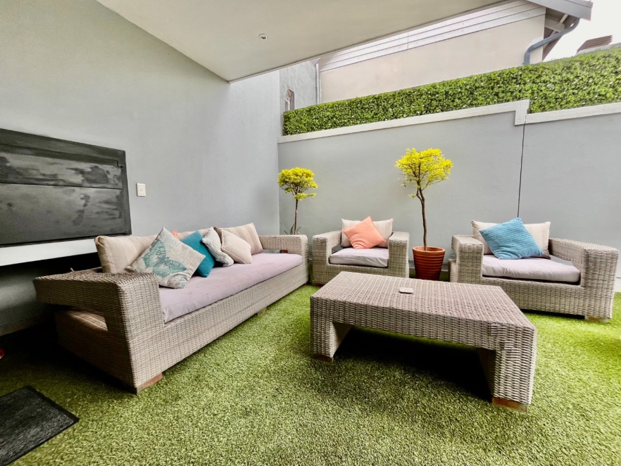 3 Bedroom Property for Sale in Fourways Gardens Gauteng