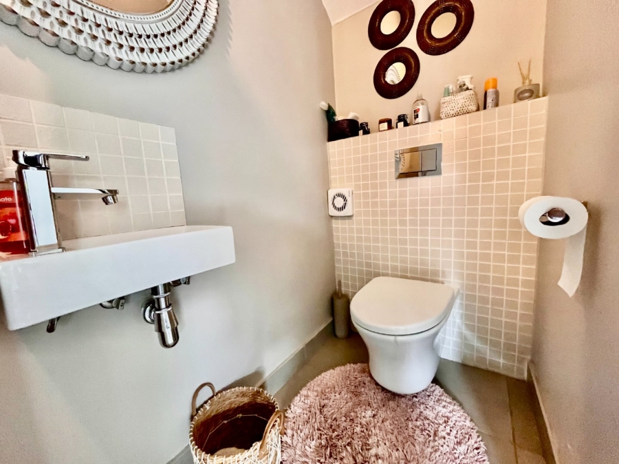 3 Bedroom Property for Sale in Fourways Gardens Gauteng