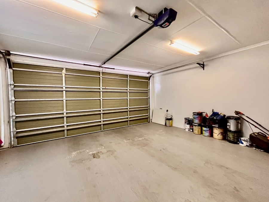 3 Bedroom Property for Sale in Fourways Gardens Gauteng