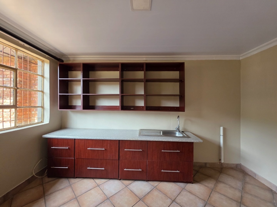 To Let commercial Property for Rent in Kameeldrift West Gauteng