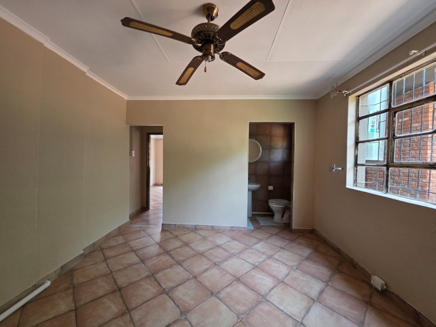 To Let commercial Property for Rent in Kameeldrift West Gauteng