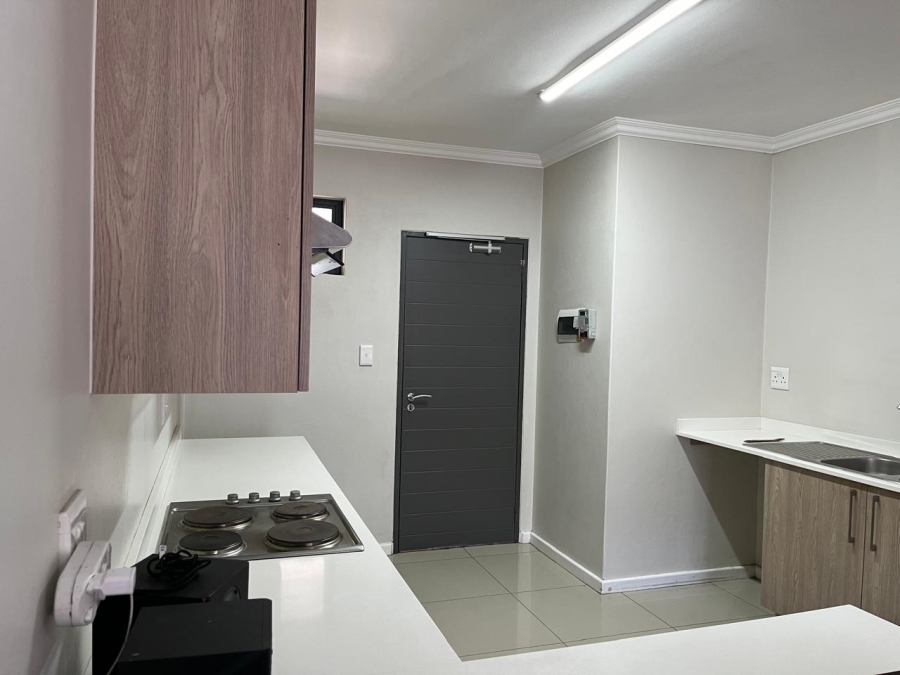 2 Bedroom Property for Sale in Halfway Gardens Gauteng