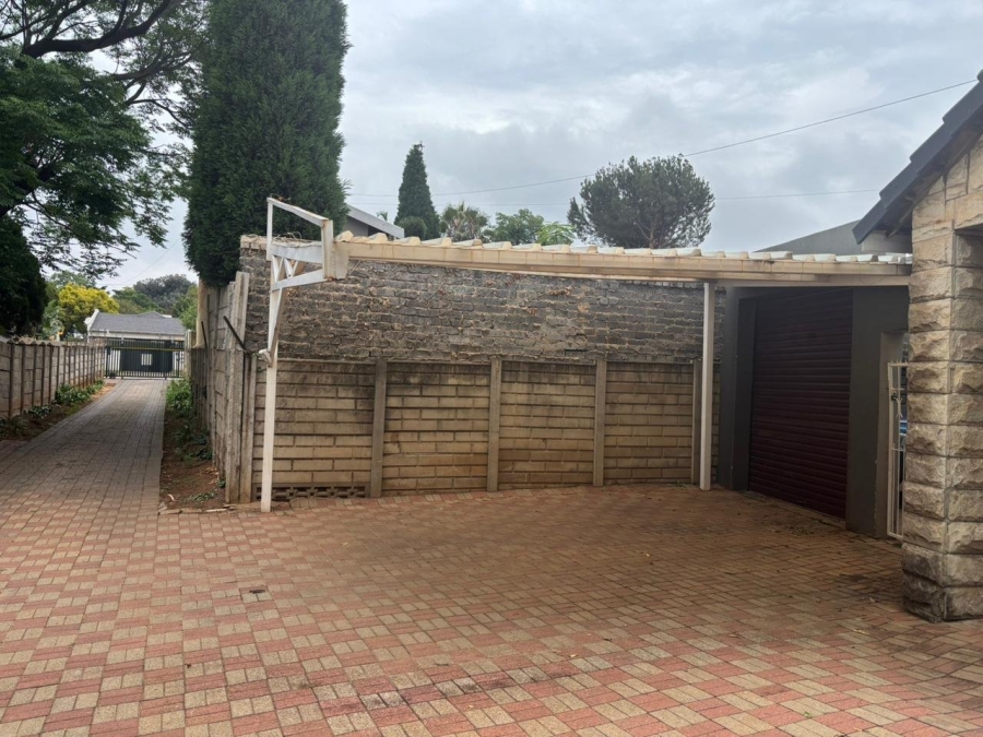To Let 2 Bedroom Property for Rent in Randpark Ridge Gauteng