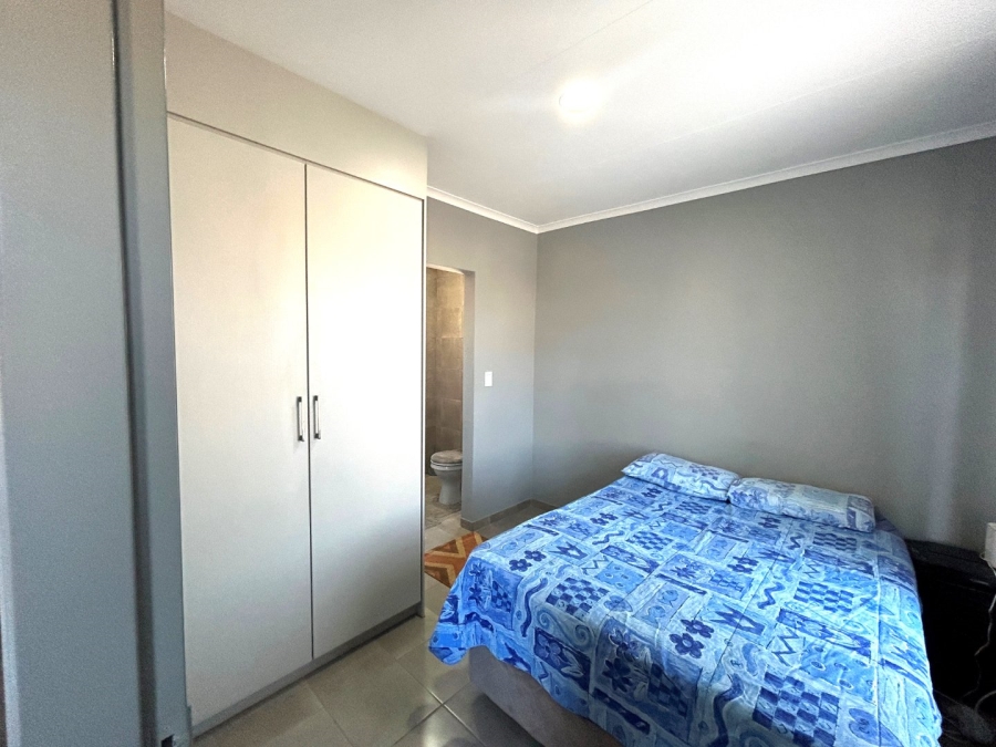 To Let 1 Bedroom Property for Rent in Groblerpark Gauteng