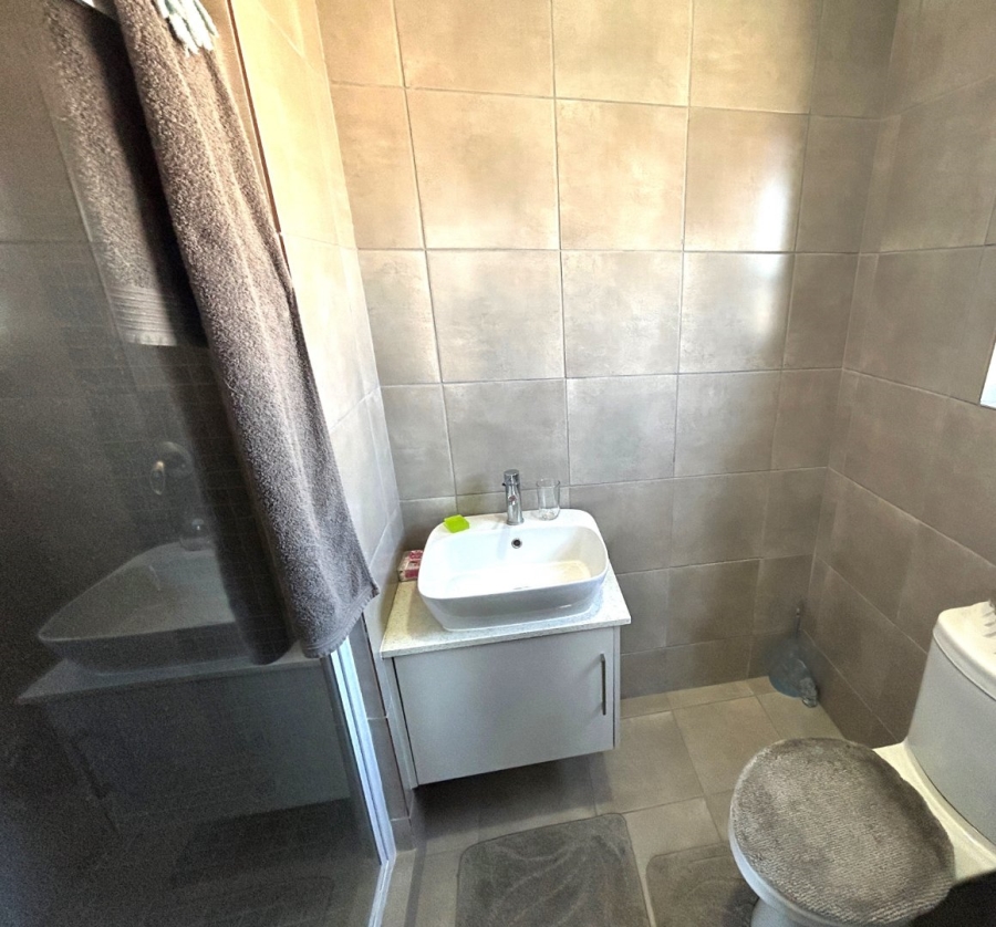 To Let 1 Bedroom Property for Rent in Groblerpark Gauteng