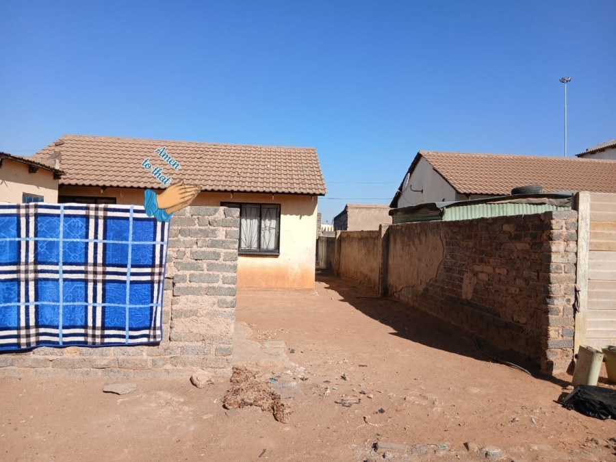 2 Bedroom Property for Sale in Tembisa Central Gauteng
