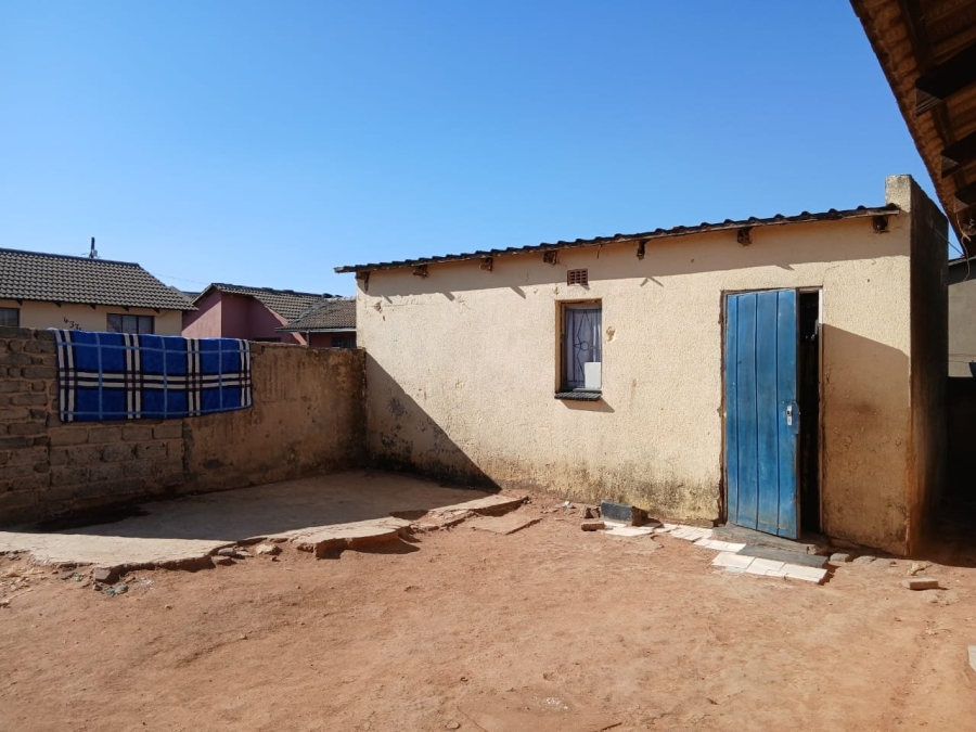 2 Bedroom Property for Sale in Tembisa Central Gauteng