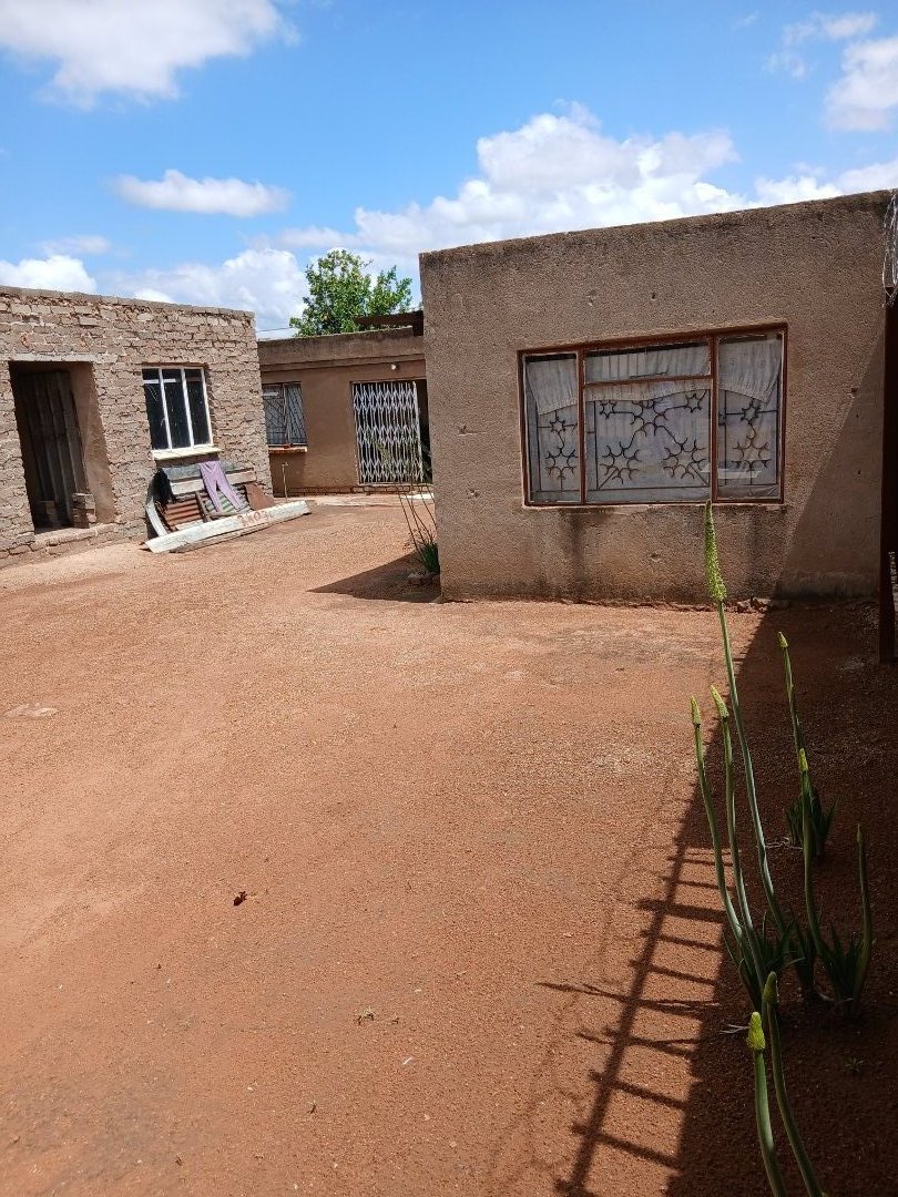 7 Bedroom Property for Sale in Soshanguve L Gauteng