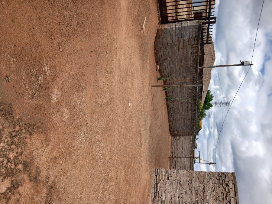 7 Bedroom Property for Sale in Soshanguve L Gauteng