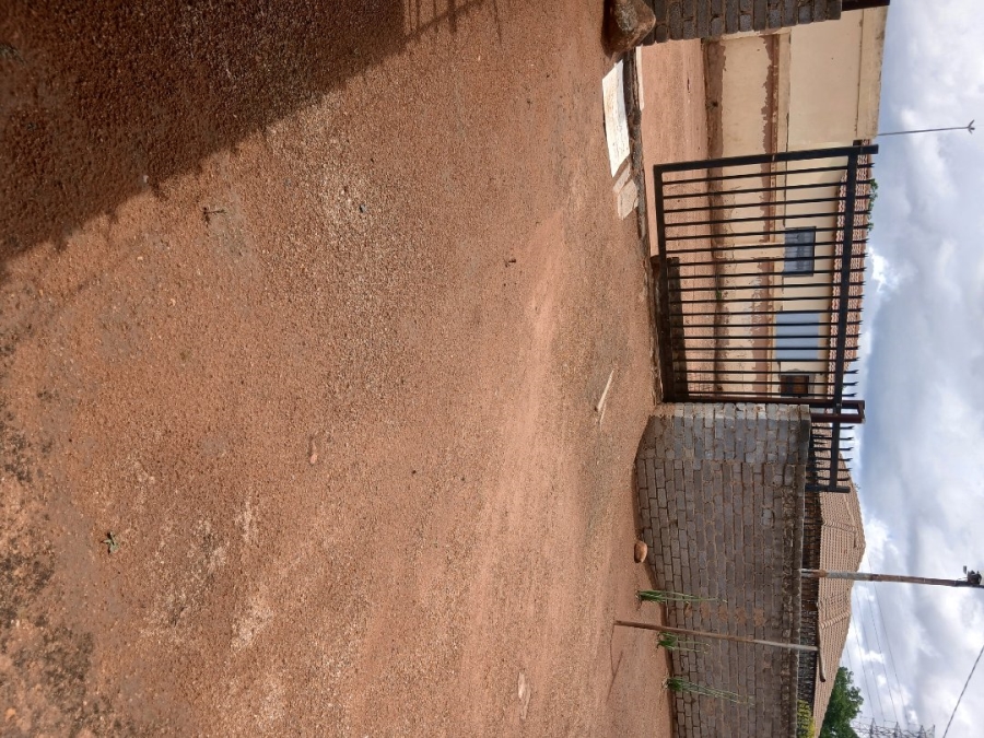 7 Bedroom Property for Sale in Soshanguve L Gauteng