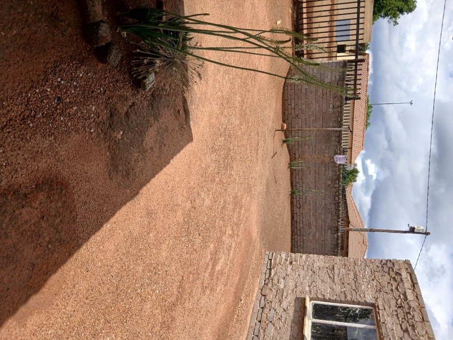 7 Bedroom Property for Sale in Soshanguve L Gauteng