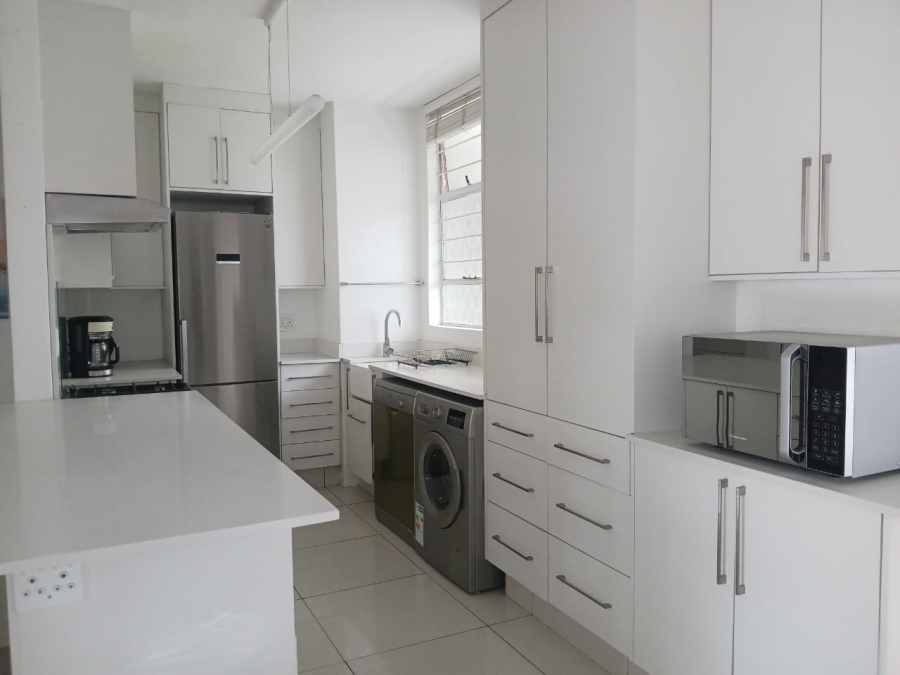 To Let  Bedroom Property for Rent in Sandhurst Gauteng