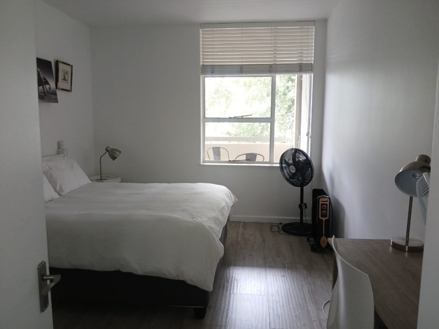 To Let  Bedroom Property for Rent in Sandhurst Gauteng