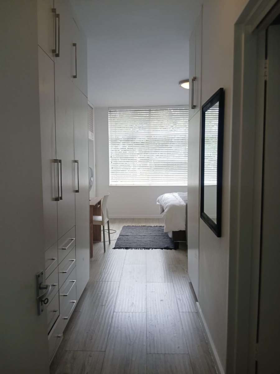 To Let  Bedroom Property for Rent in Sandhurst Gauteng