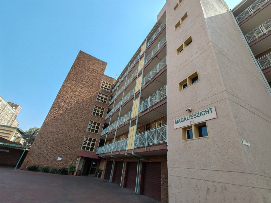 2 Bedroom Property for Sale in Pretoria North Gauteng