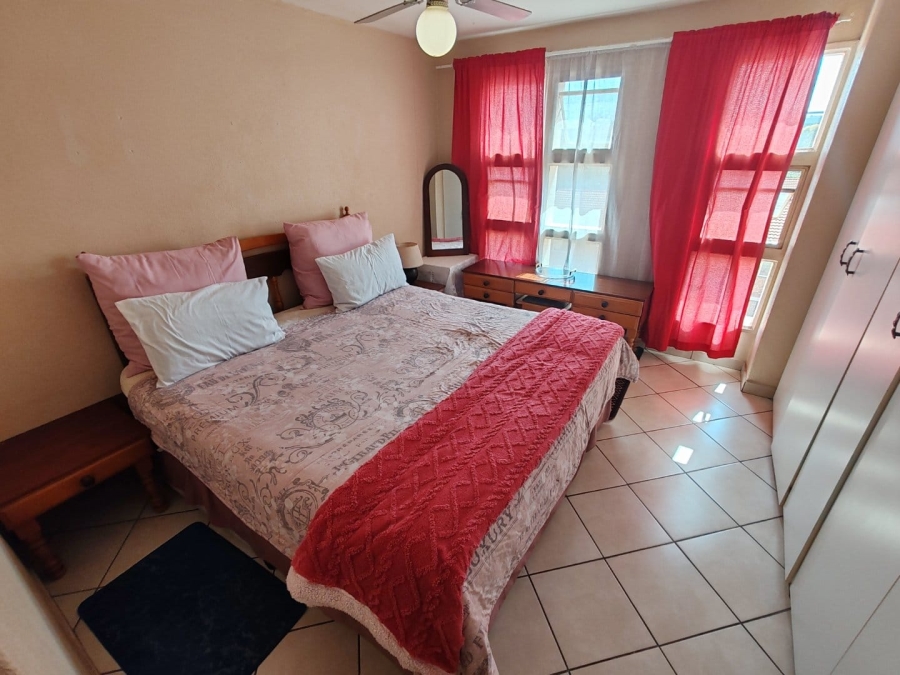 2 Bedroom Property for Sale in Pretoria North Gauteng