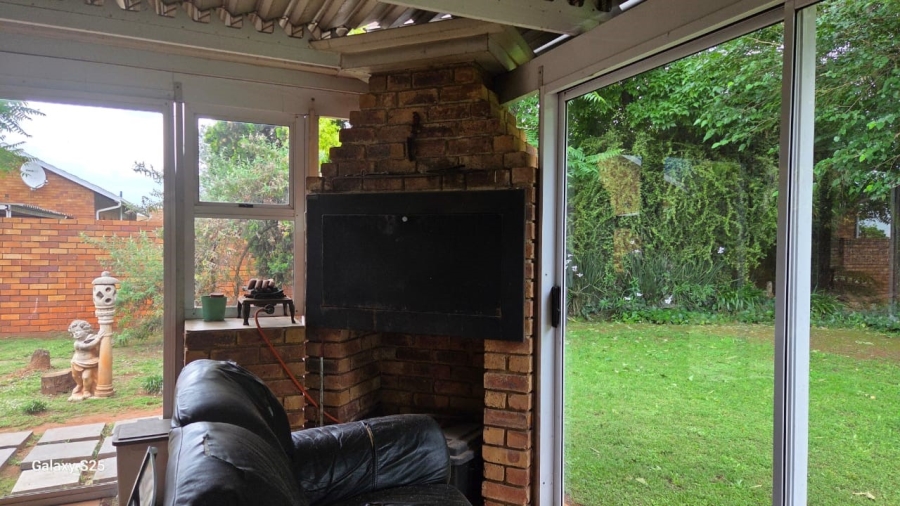 4 Bedroom Property for Sale in Dalpark Proper Gauteng