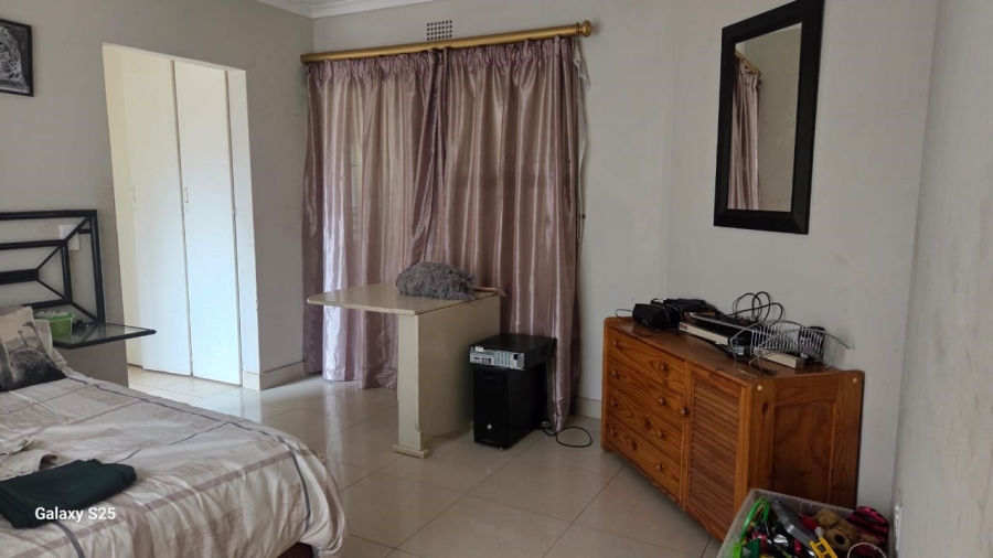 4 Bedroom Property for Sale in Dalpark Proper Gauteng
