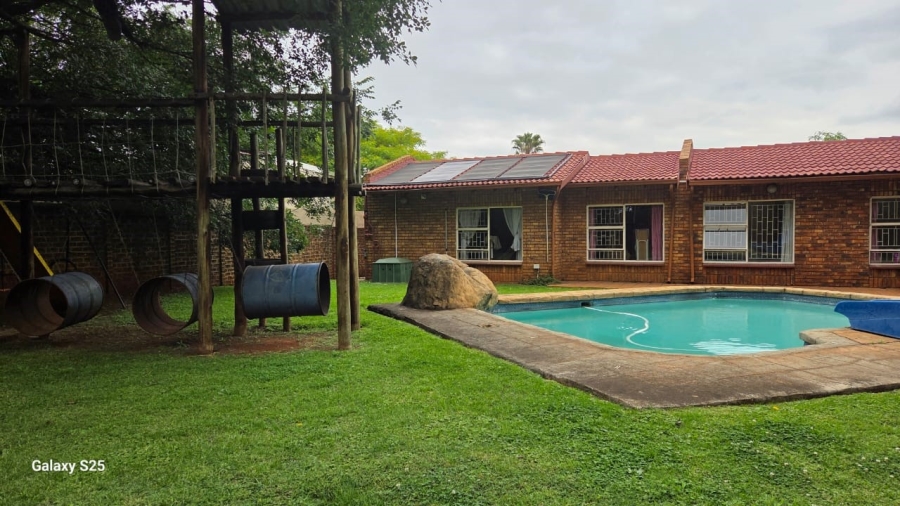 4 Bedroom Property for Sale in Dalpark Proper Gauteng