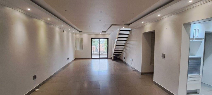 To Let 2 Bedroom Property for Rent in Bedfordview Gauteng