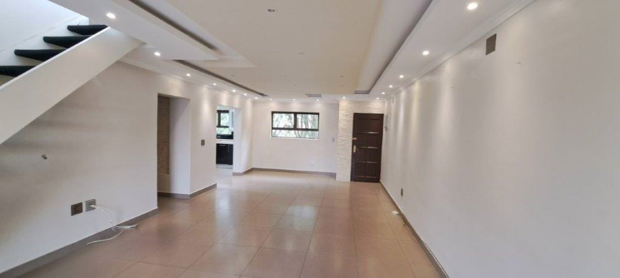 To Let 2 Bedroom Property for Rent in Bedfordview Gauteng