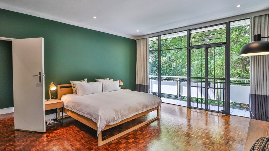 3 Bedroom Property for Sale in Sandhurst Gauteng