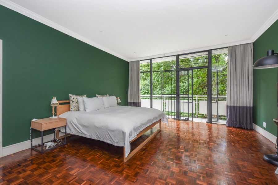 3 Bedroom Property for Sale in Sandhurst Gauteng