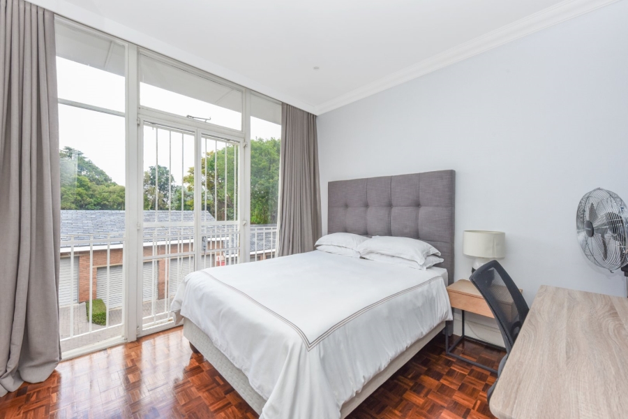 3 Bedroom Property for Sale in Sandhurst Gauteng