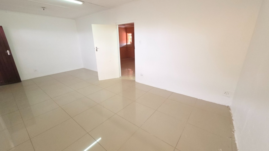 To Let 2 Bedroom Property for Rent in Erasmia Gauteng