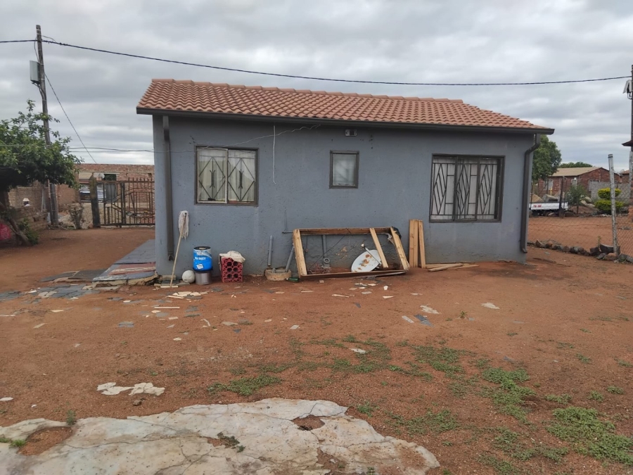 2 Bedroom Property for Sale in Soshanguve South Ext 4 Gauteng