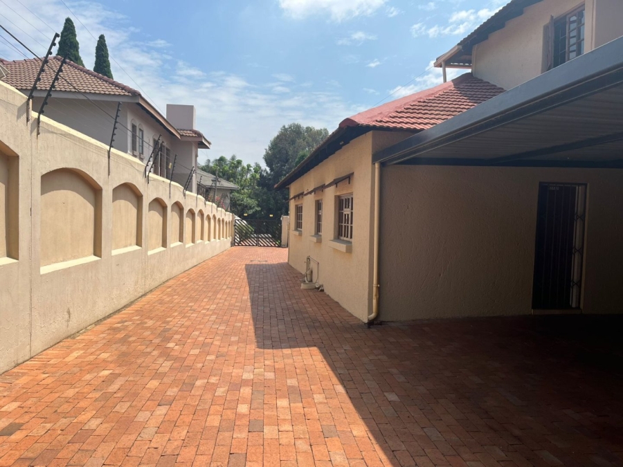 3 Bedroom Property for Sale in Bedfordview Gauteng