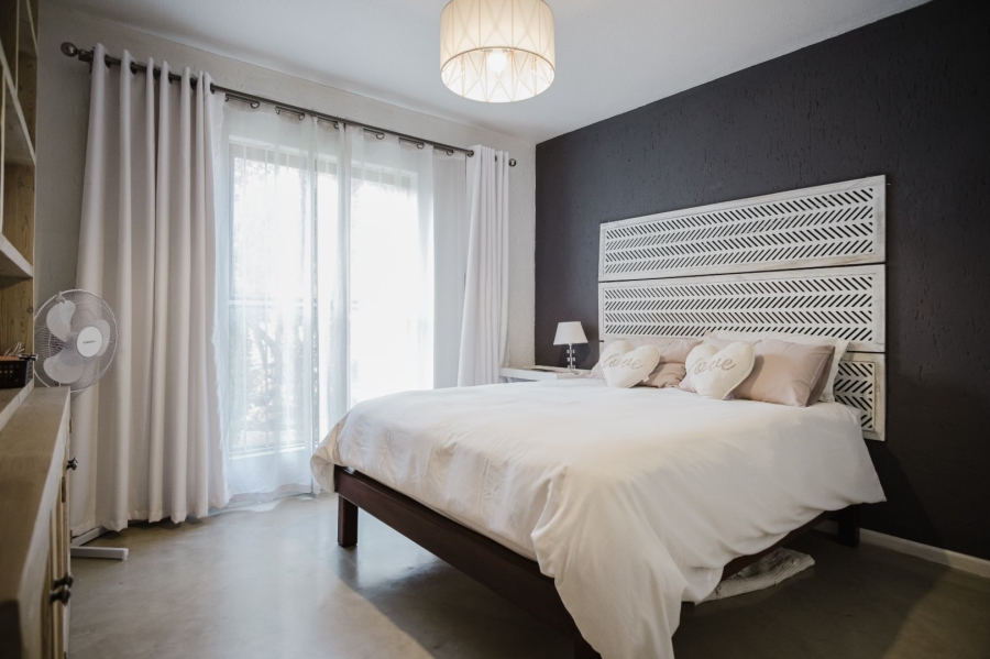 2 Bedroom Property for Sale in New Market Park Gauteng