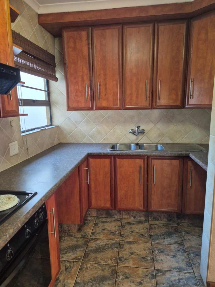 3 Bedroom Property for Sale in Vanderbijlpark SE 2 Gauteng