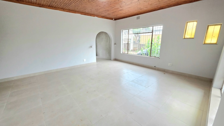 To Let 3 Bedroom Property for Rent in Erasmia Gauteng