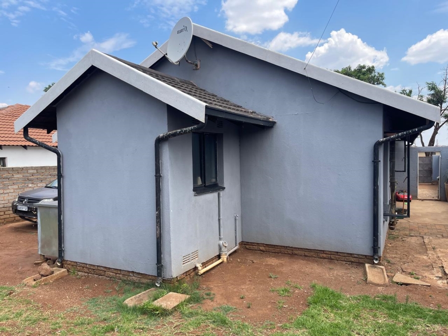 3 Bedroom Property for Sale in Protea Garden Gauteng