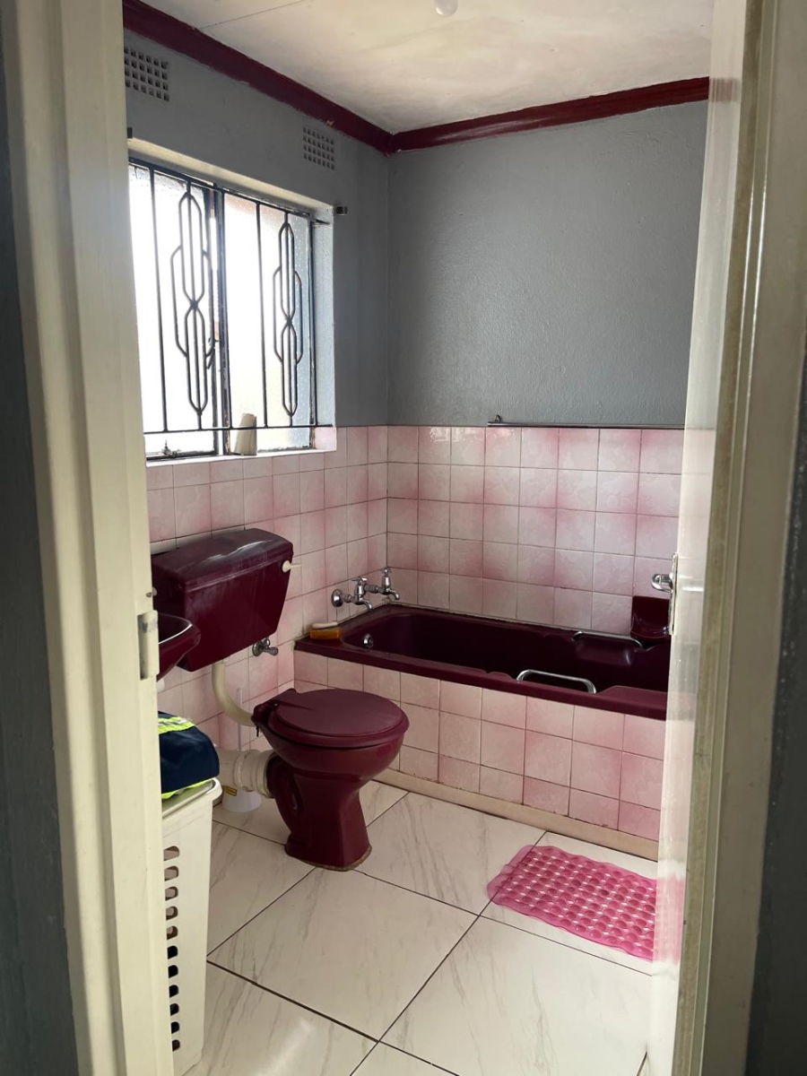 3 Bedroom Property for Sale in Protea Garden Gauteng