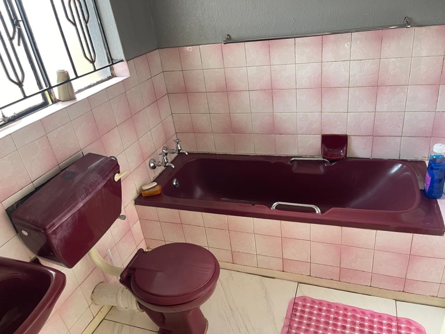 3 Bedroom Property for Sale in Protea Garden Gauteng