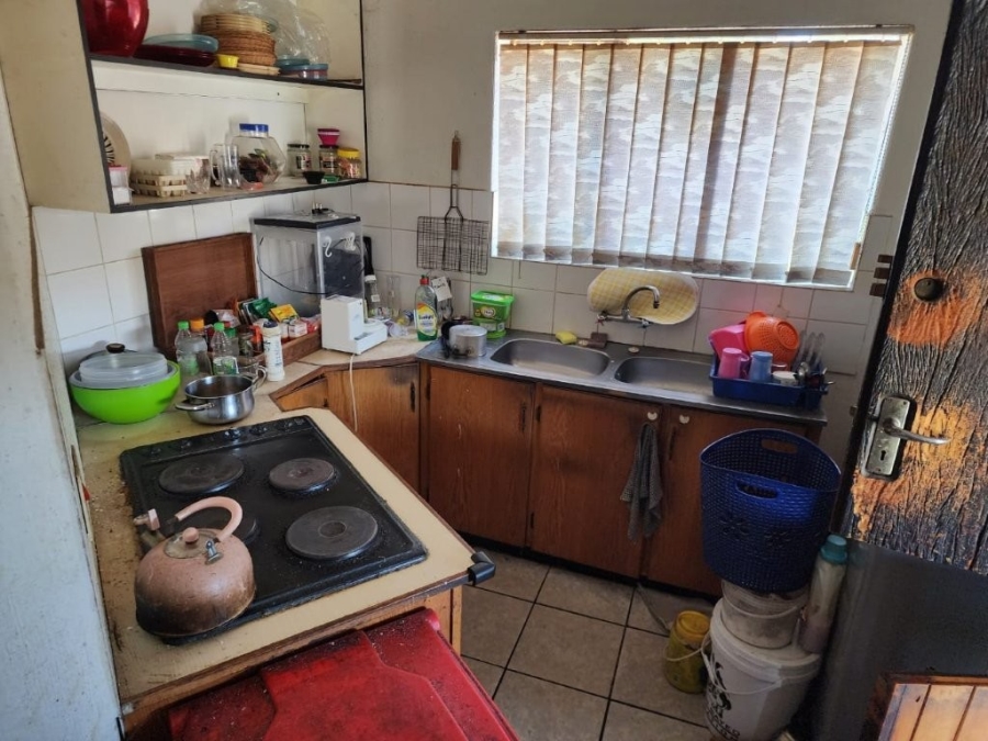 2 Bedroom Property for Sale in Bonaero Park Gauteng