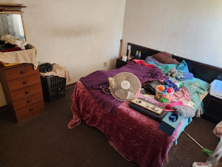 2 Bedroom Property for Sale in Bonaero Park Gauteng