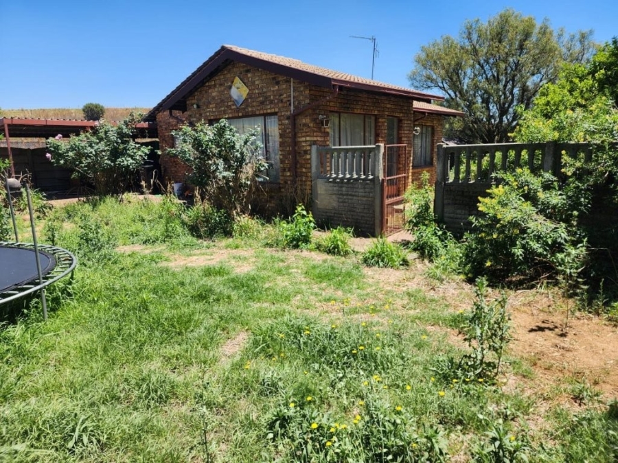 2 Bedroom Property for Sale in Bonaero Park Gauteng