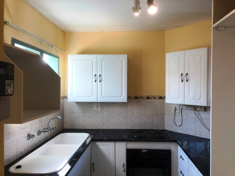 2 Bedroom Property for Sale in Bromhof Gauteng