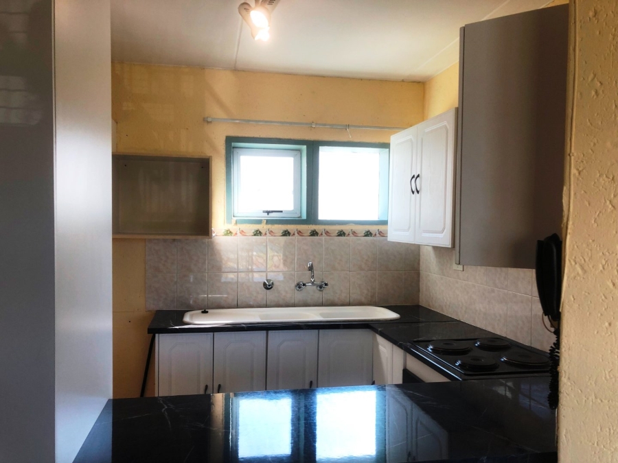 2 Bedroom Property for Sale in Bromhof Gauteng