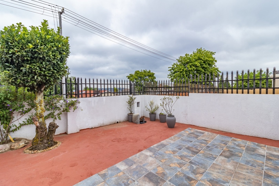 3 Bedroom Property for Sale in Gillview Gauteng