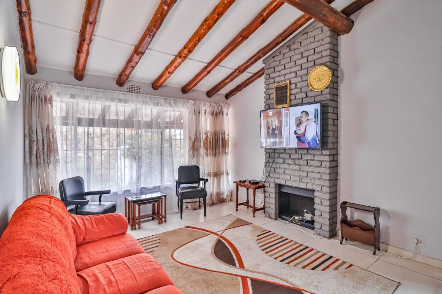 3 Bedroom Property for Sale in Gillview Gauteng