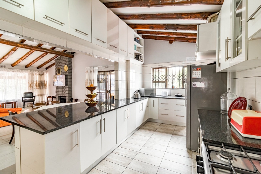 3 Bedroom Property for Sale in Gillview Gauteng